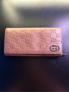Gucci GG Continental Long Wallet with Gold-Tone Logo in Rose Gold